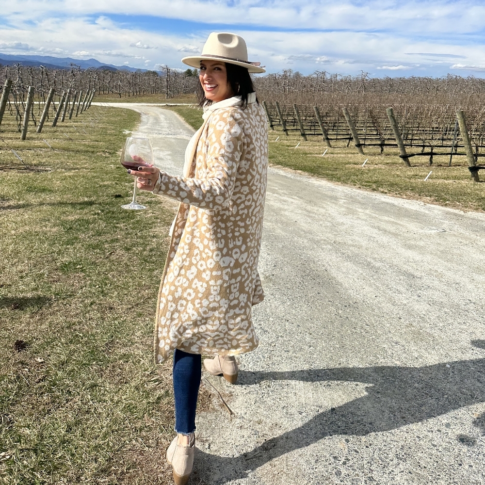 Meet your Posher, Jessica